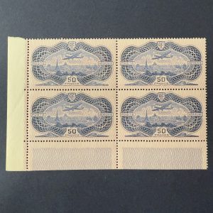 Y&T Poste Aérienne 15 "Le Burelé" bloc 4 coin de feuille en NEUFS ** - B/TB