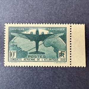 Y&T 321, "Traversée de l'Atlantique" bord de feuille en NEUF ** - TB