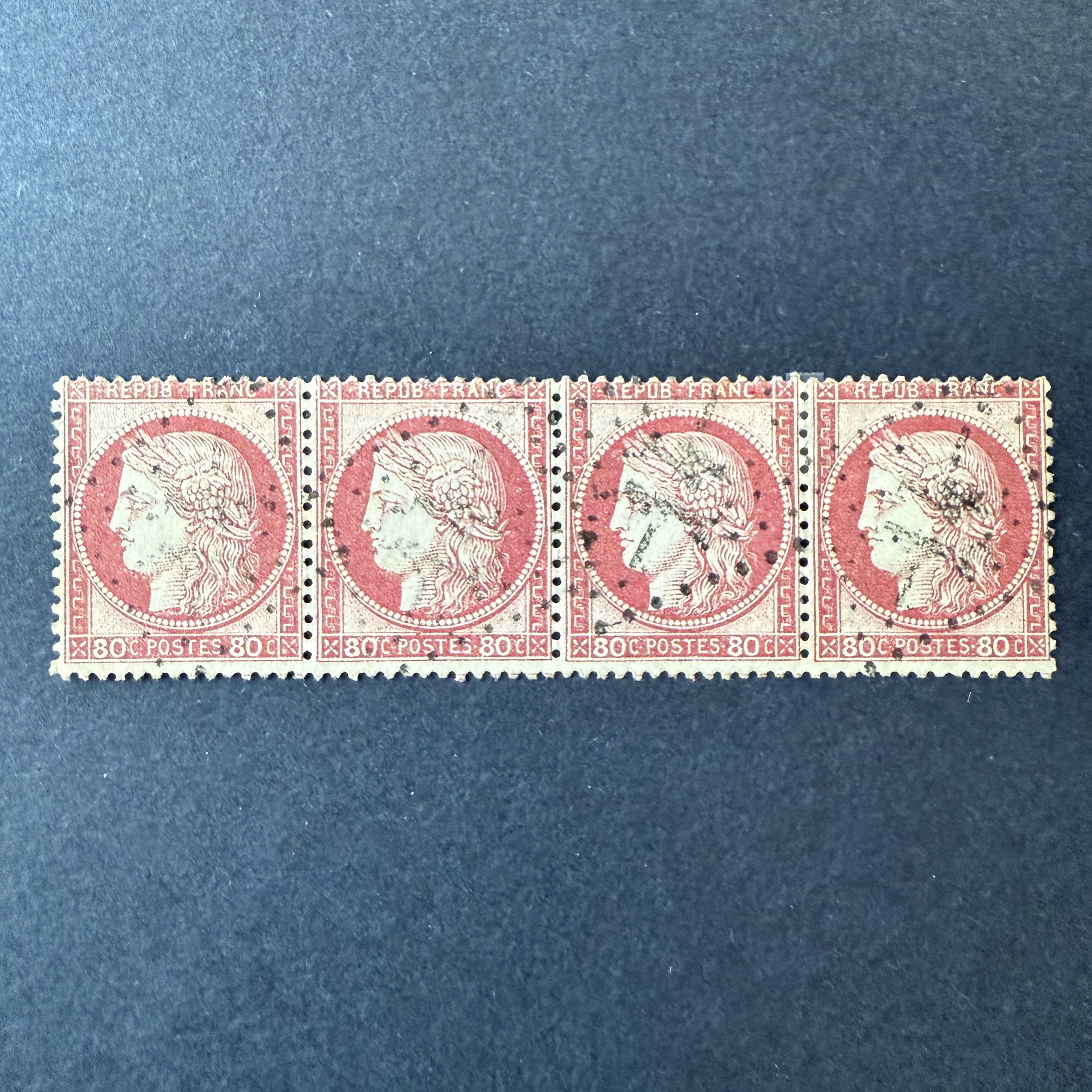 Y&T 57, "Cérès dentelé 80c rose" bande de 4 - TB