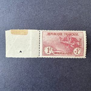 Yvert 154 "Orphelins 1fr+1fr" bord de feuille en neuf ** - SUP