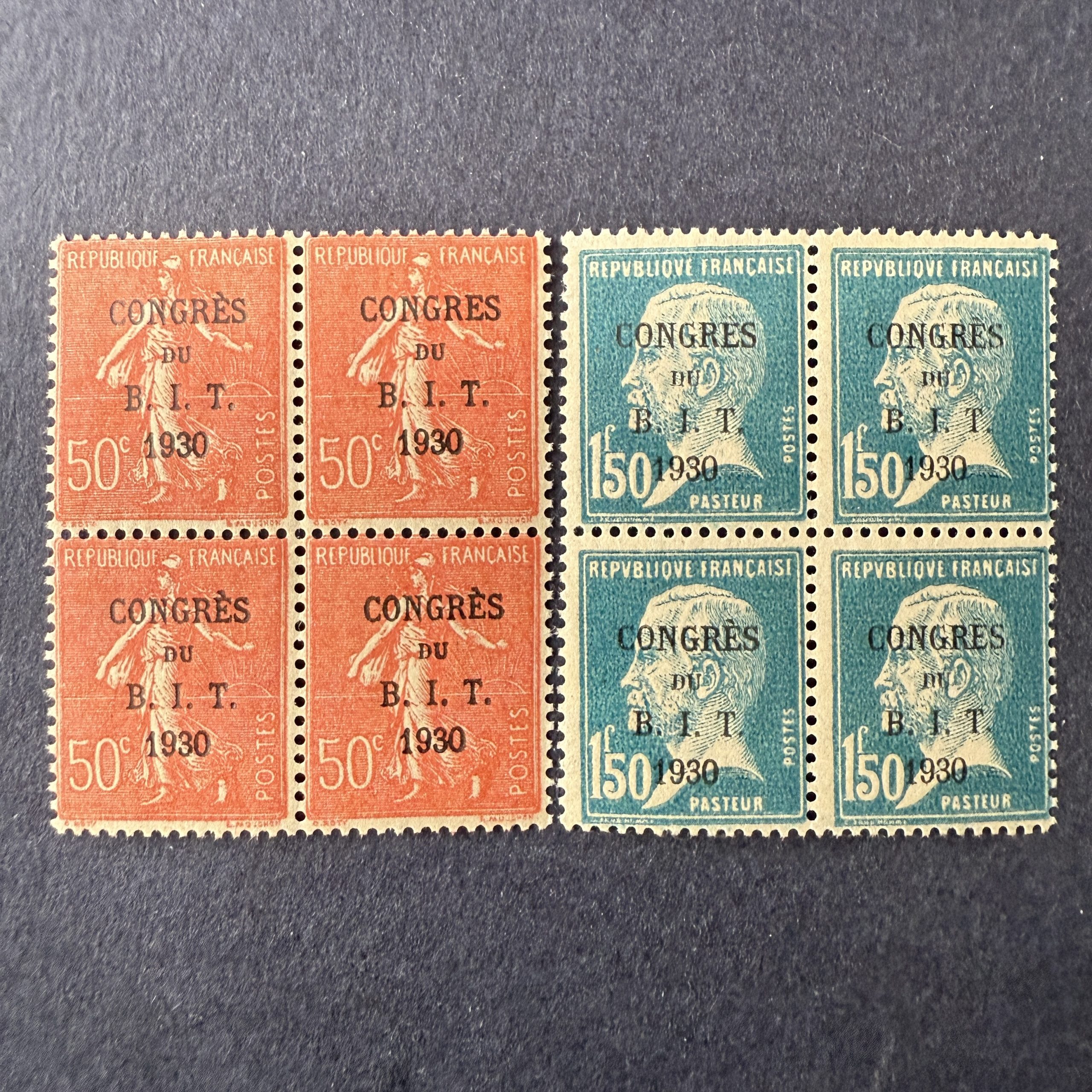 Y&T 264/265 "Congrès du BIT" en blocs de 4 avec variété sans accent en NEUFS ** - TB