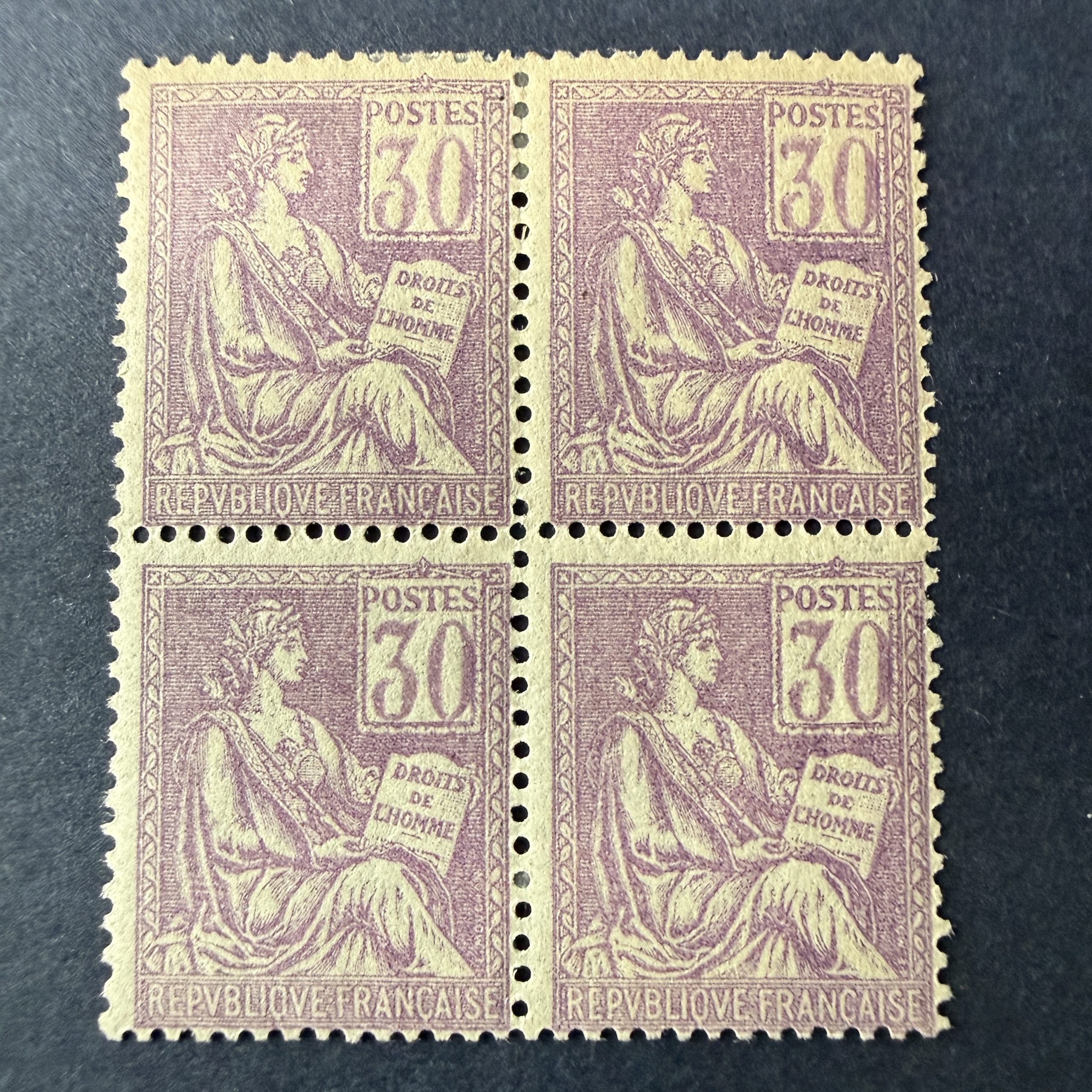 Y&T 115 "Mouchon 30c violet" bloc de 4 en neuf * - TB