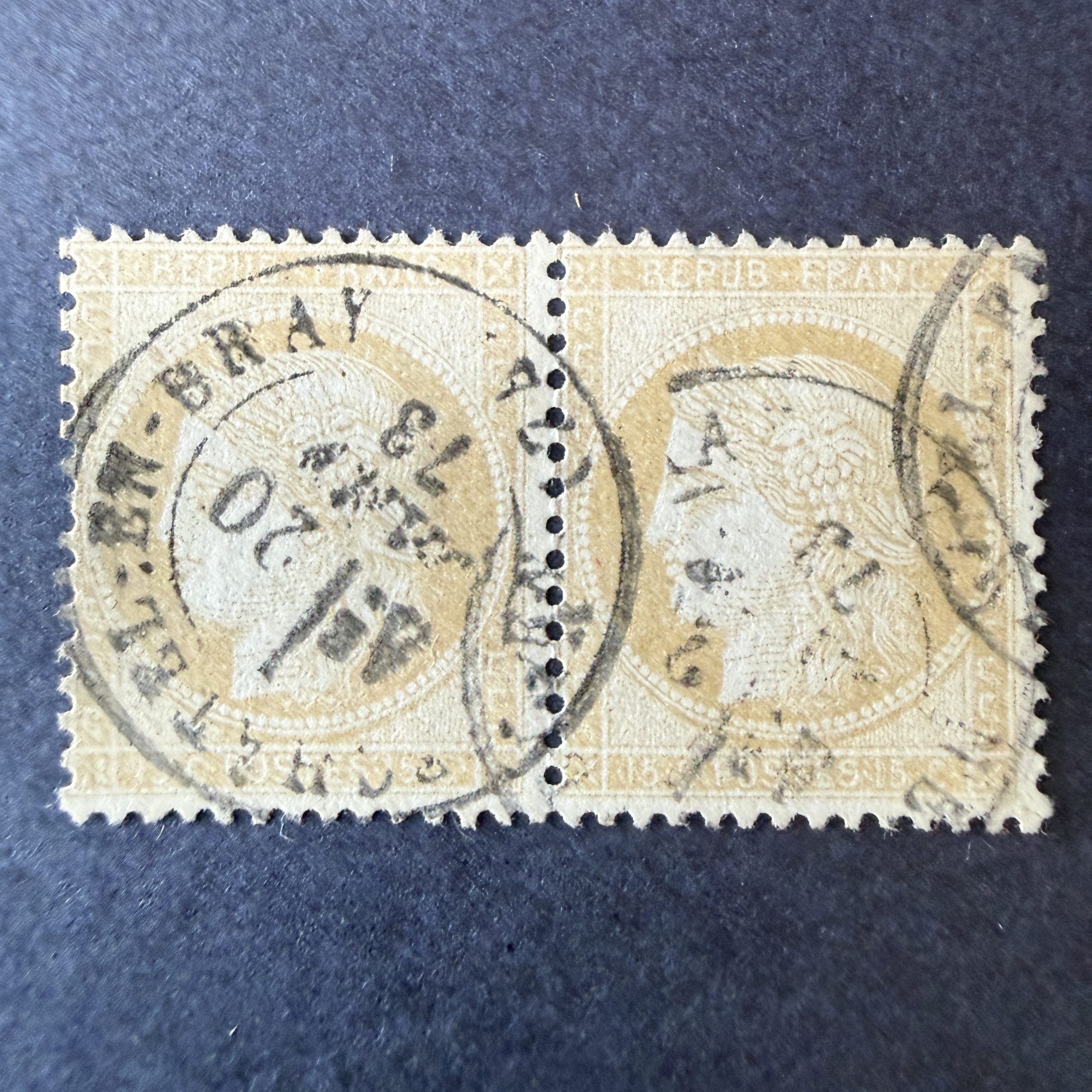 Y&T 59, "Cérès dentelé 15c" paire oblitérée cachet à date - TB