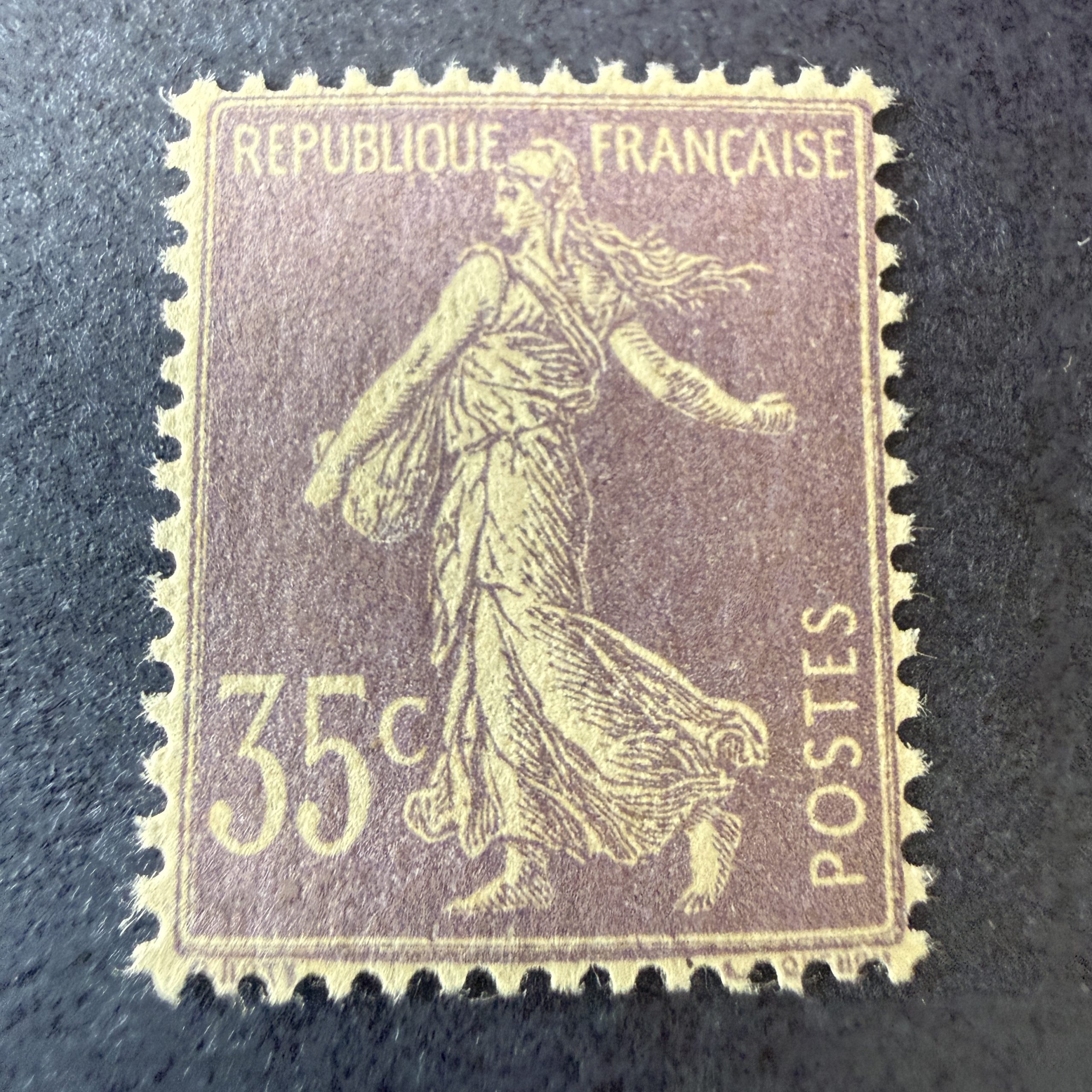 Y&T 136, "Semeuse 35c violet" en neuf ** - TB