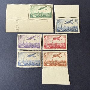 Poste Aérienne Yvert 8/13 "Vue de Paris" en neufs ** - TB