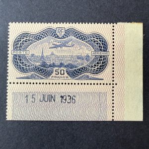 Poste Aérienne Y&T 15 "Burelé" coin daté de feuille en neuf ** - superbe, certificat Cérès