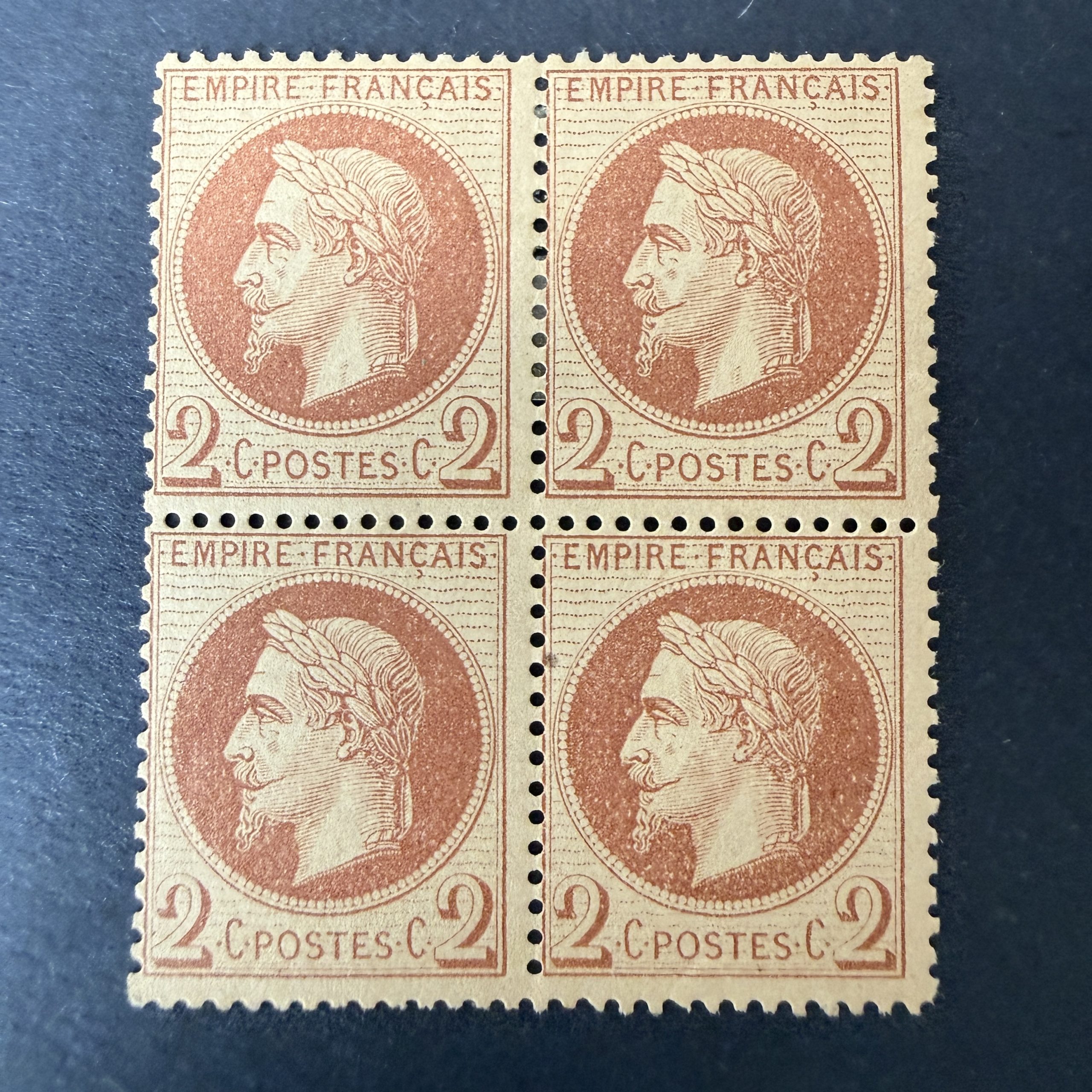 Y&T 26B, "Napoléon 2c lauré" en bloc de 4 en neufs * (1 timbre **) - B/TB signé Scheller