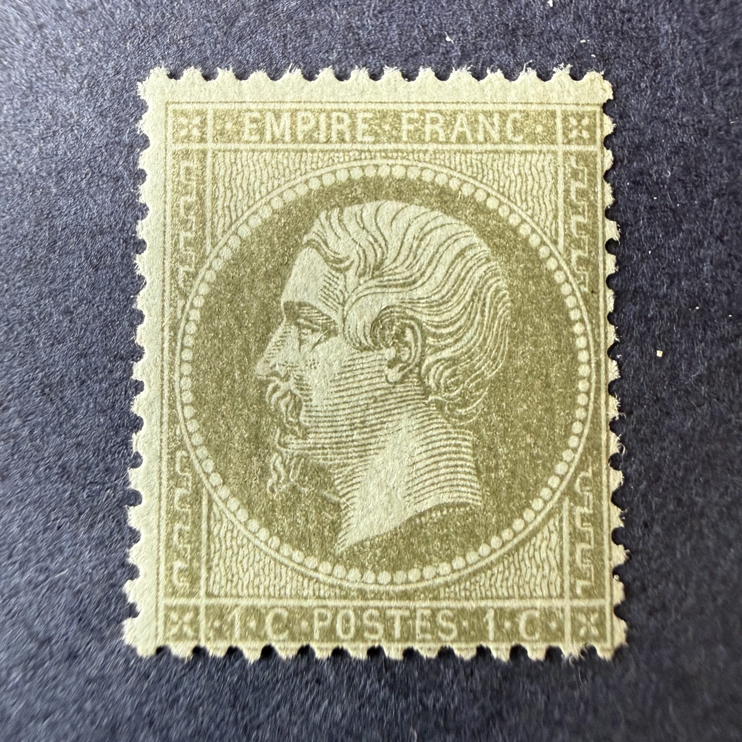 Y&T 19, "Napoléon 1c olive" en neuf ** sans charnière. TB.