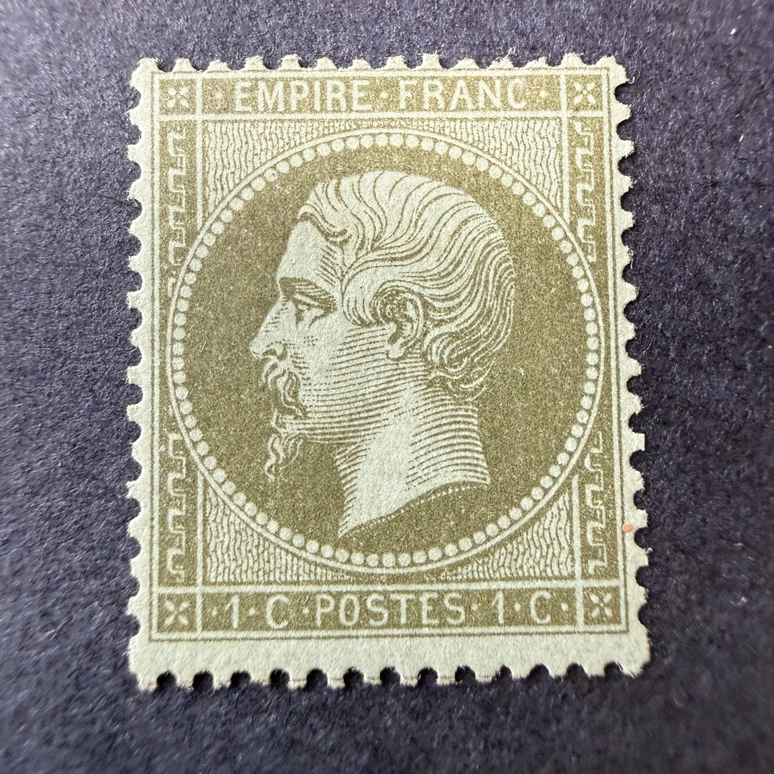 Y&T 19, "Napoléon 1c olive" en neuf * avec charnière. Signé Brun. TB.