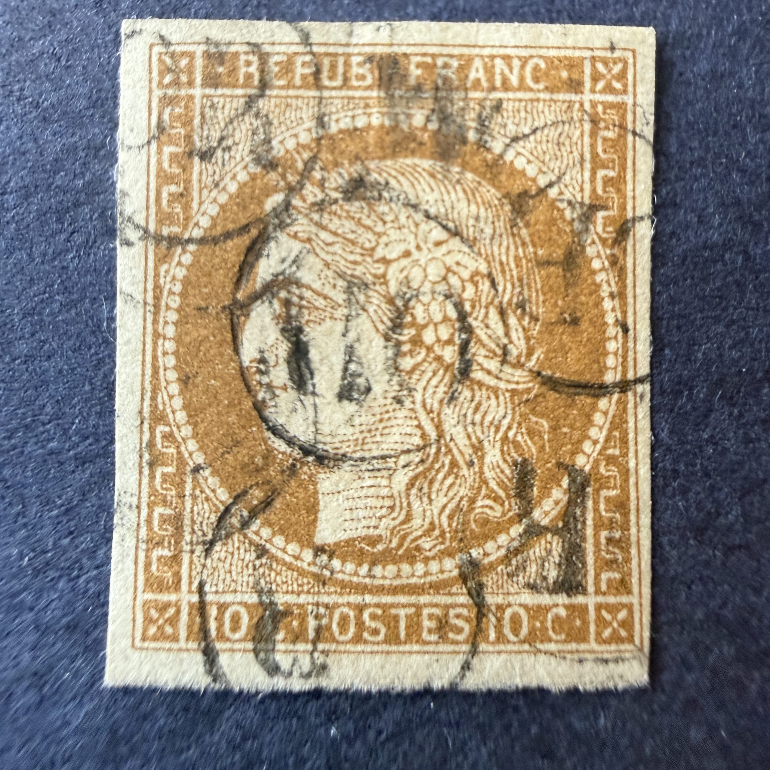 Yvert 1, "Cérès 10c bistre" en oblitéré "OR". Signé Scheller. TB.