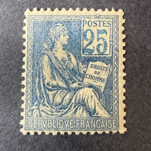 Yvert 114, "Mouchon 25c bleu" en neuf ** sans charnière. TB.