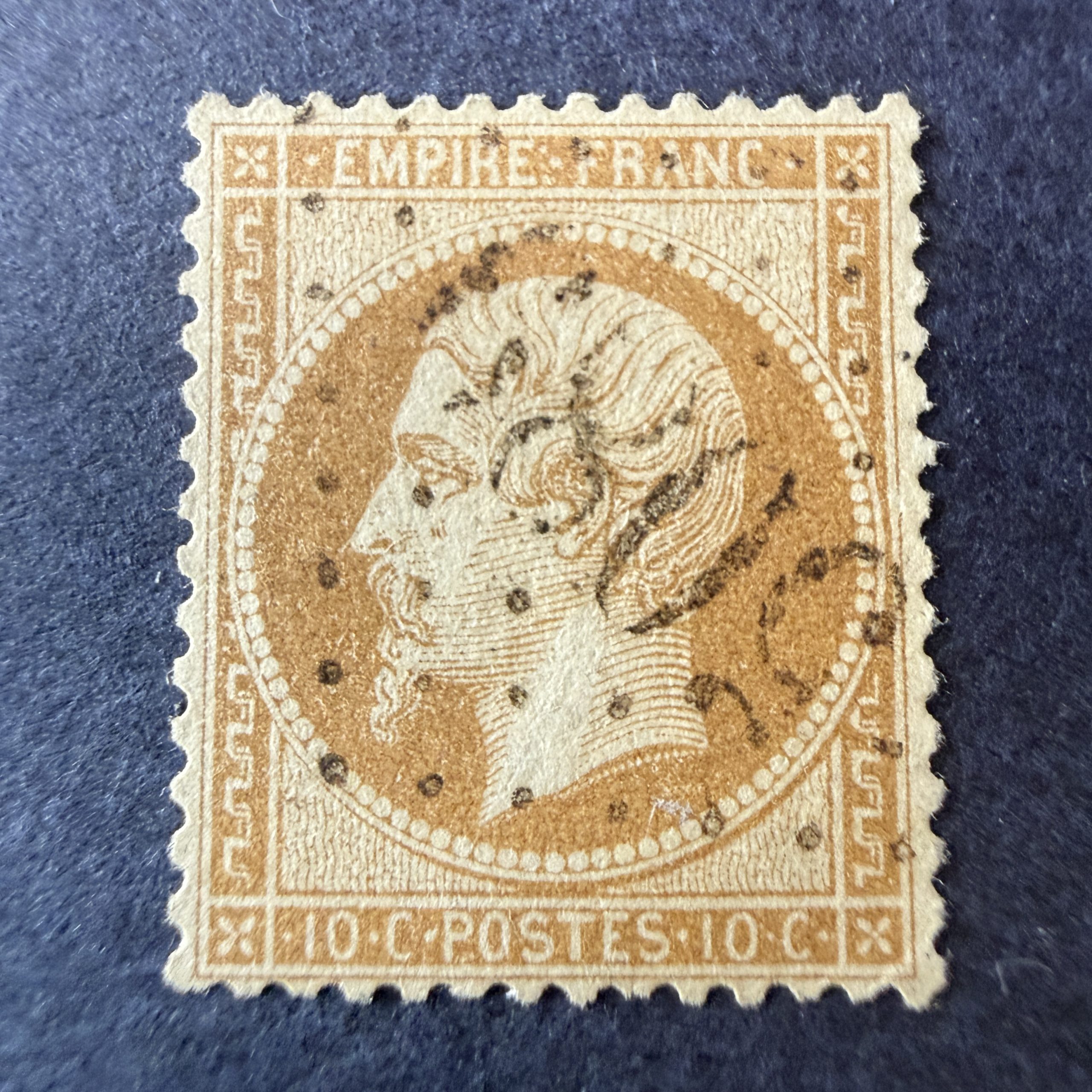 Yvert 21, "Napoléon 10c bistre" oblitéré GC 5089 "Jaffa". TB.