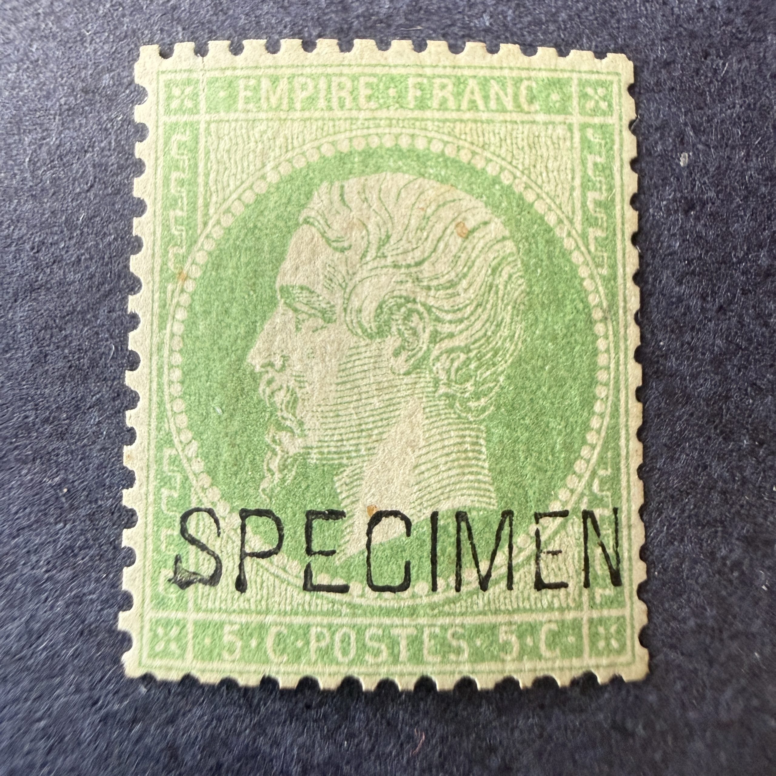 Yvert 20f, "Napoléon 5c vert" spécimen en neuf **. Signé Brun. TB.