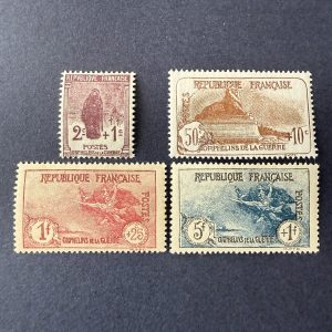 Yvert 229/232, "Orphelins 3ème série" en neufs **. TB.