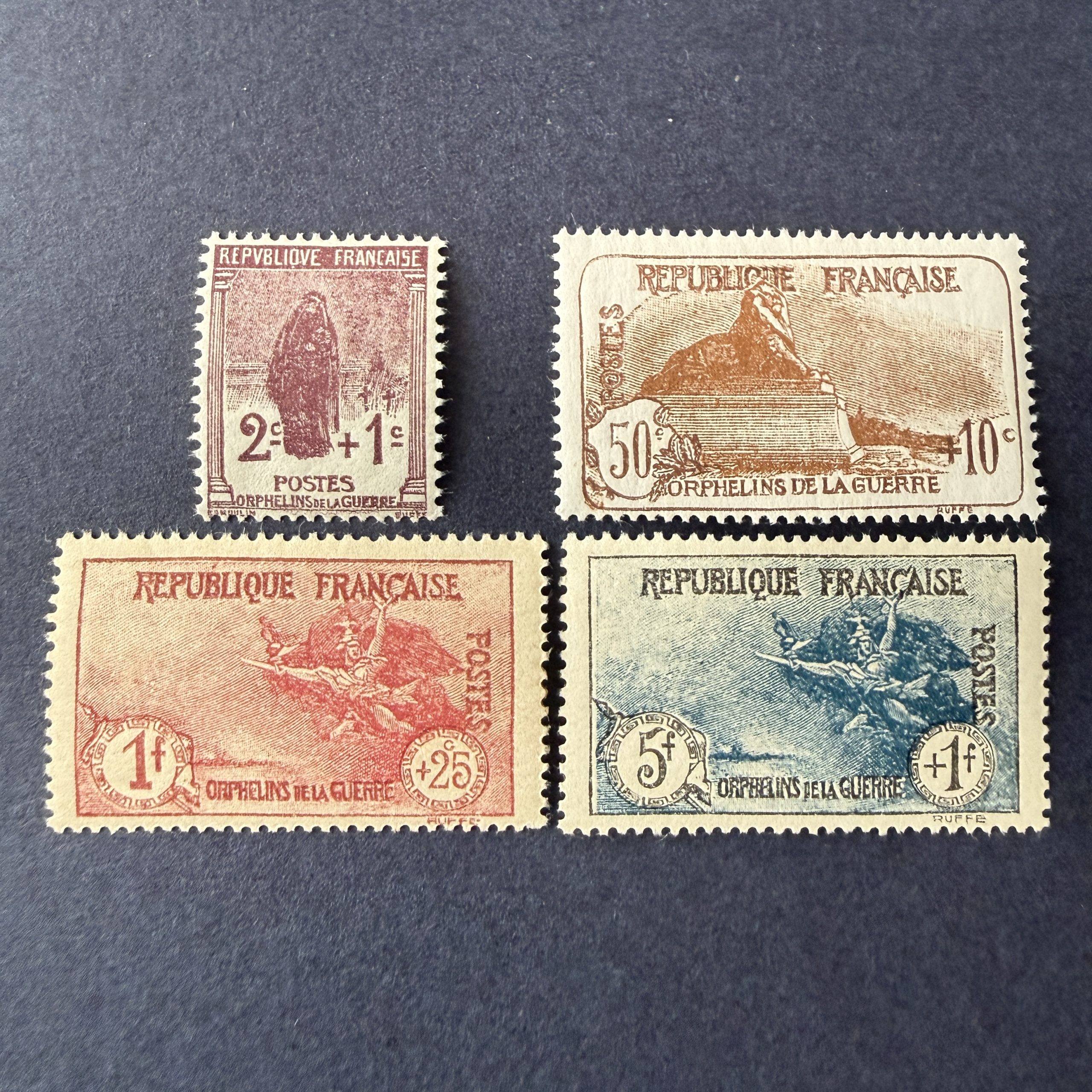 Yvert 229/232, "Orphelins 3ème série" en neufs **. TB.
