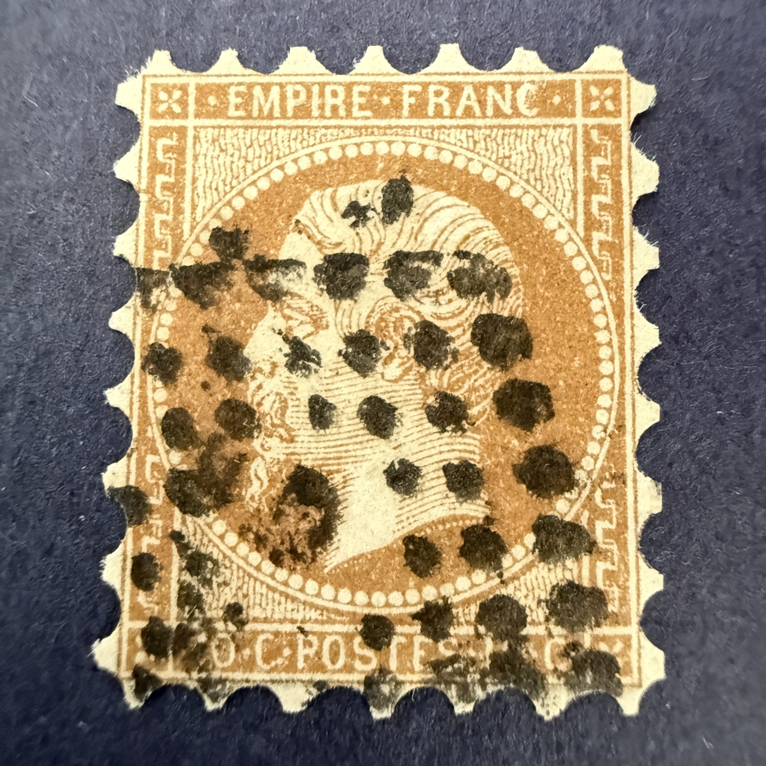 Yvert 13B "Napoléon 10c bistre" piquage Susse. SUP.