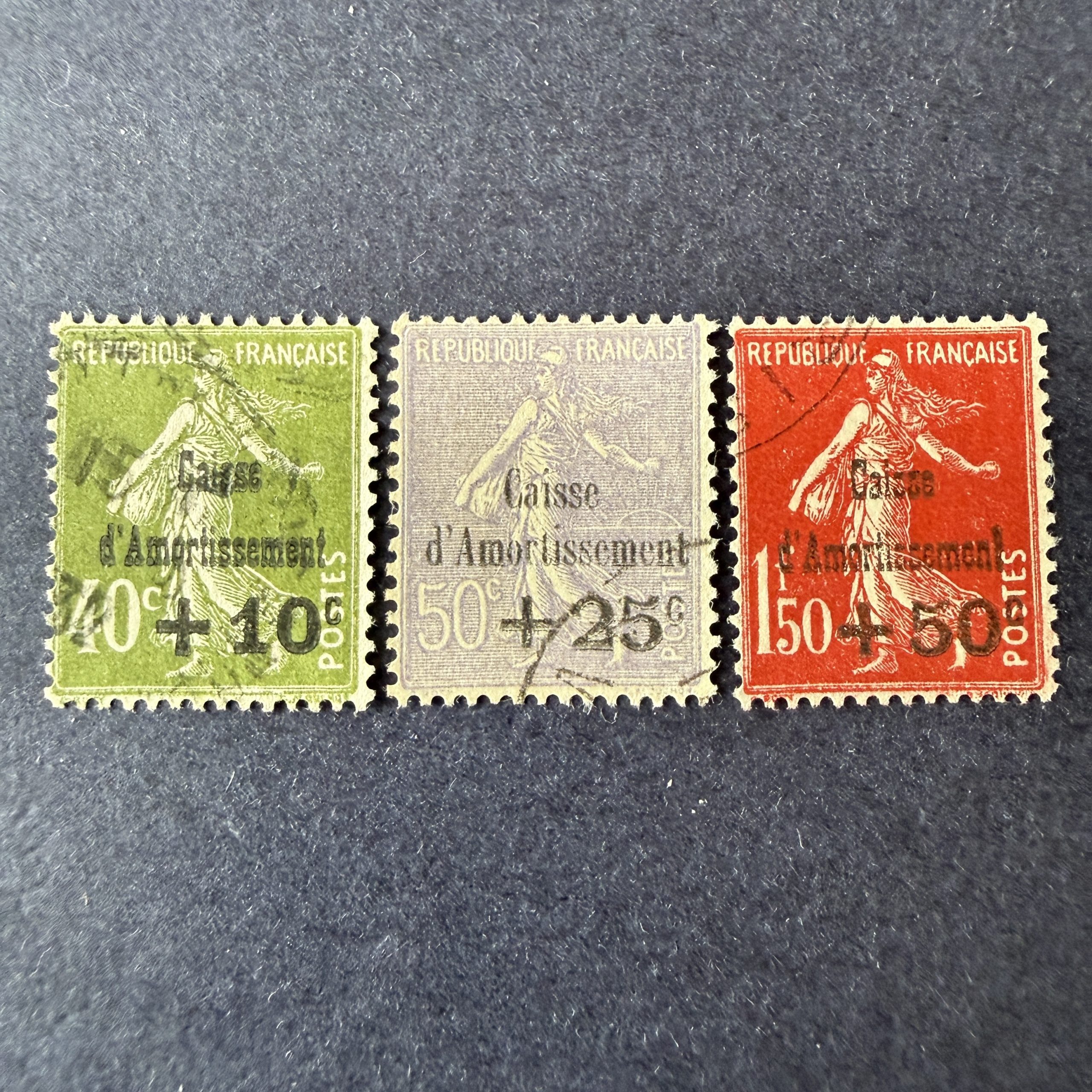 Yvert 275/277 "Caisse Amortissement" en oblitérés. TB