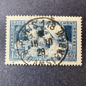 Yvert 252 "Caisse Amortissement" type III en oblitéré. Signé Fourcaut. TB.