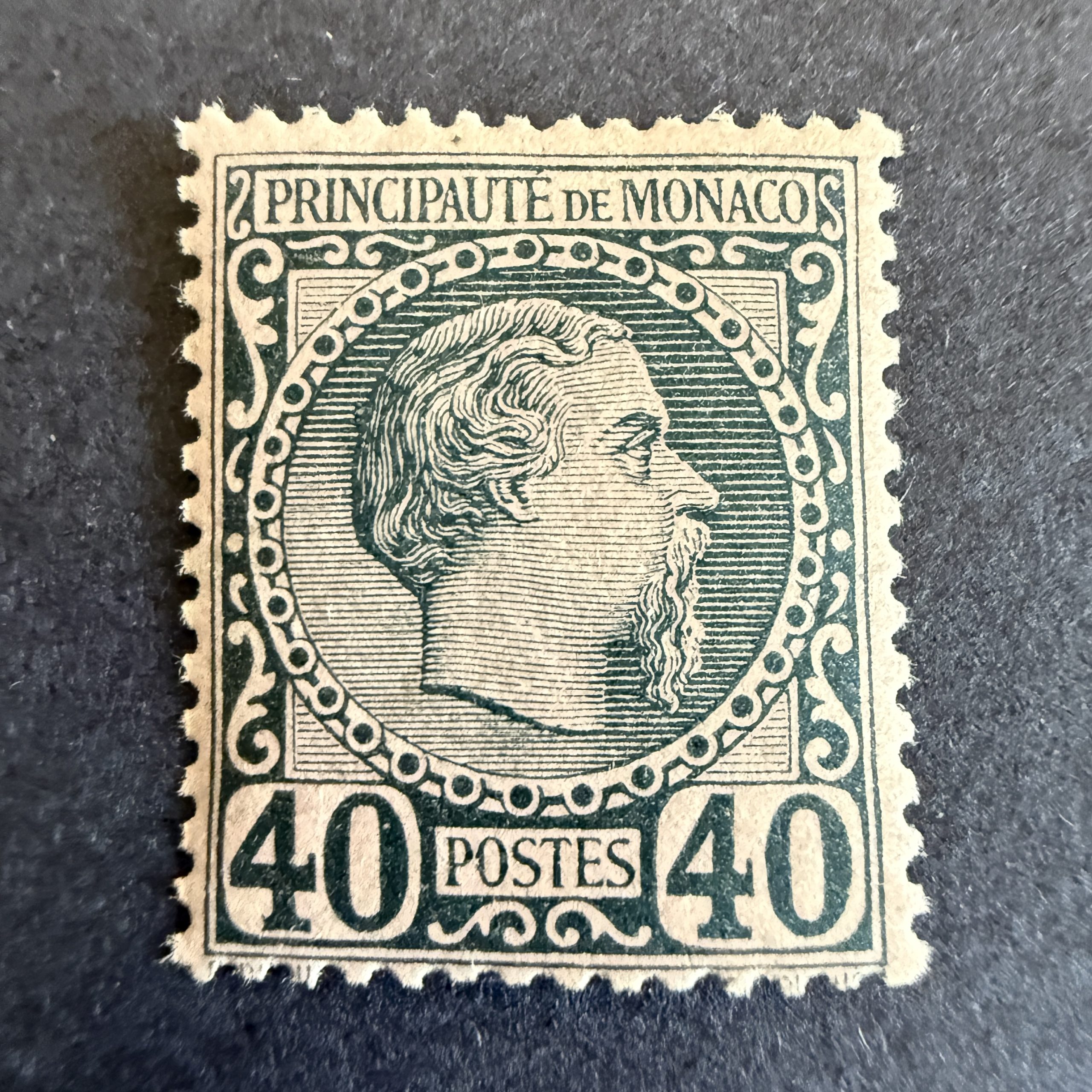 Monaco Yvert 7 "Charles III 40c bleu sur rose" en neuf **. TB.