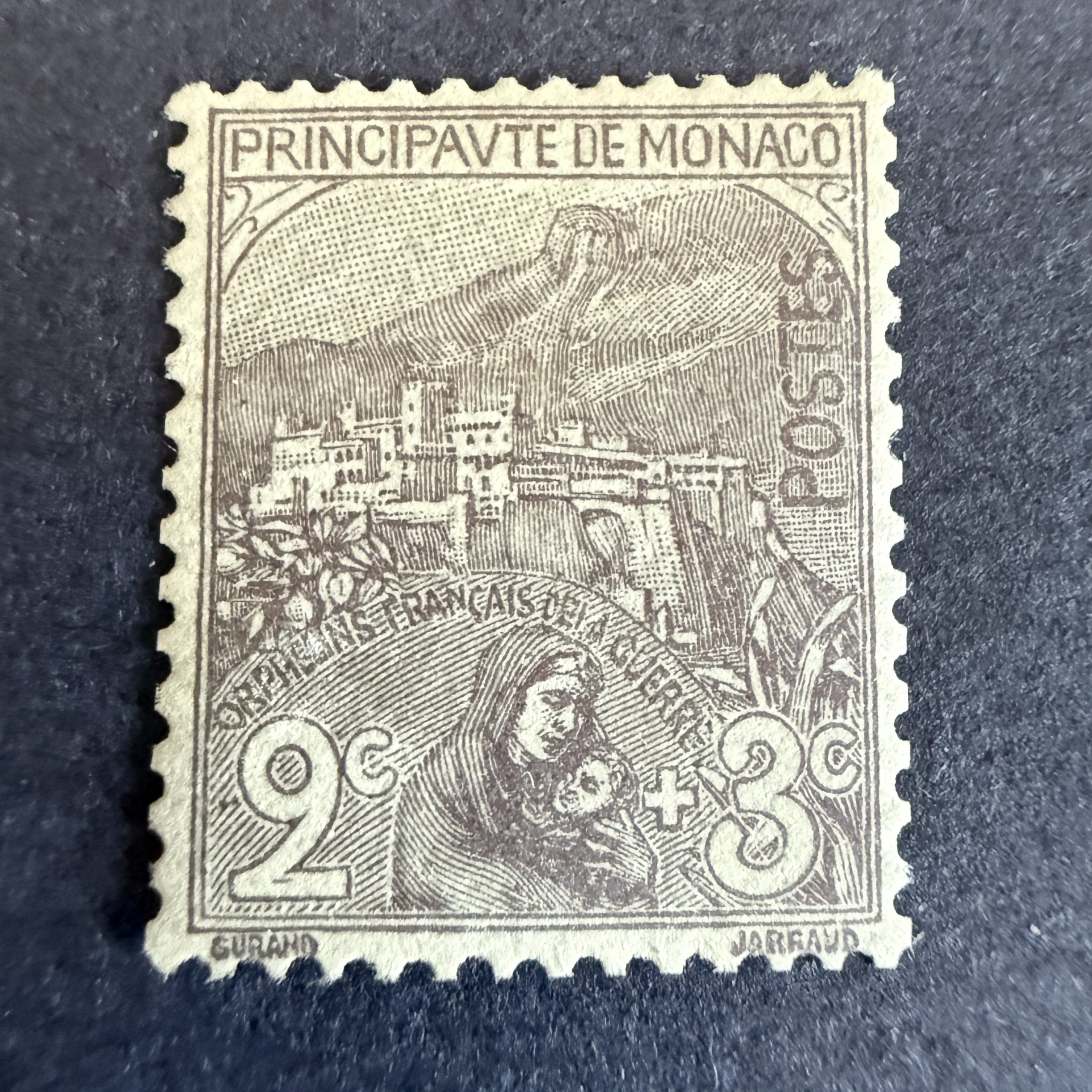 Monaco Yvert 27 "Orphelins 2c+3c" centré en neuf **. TB.