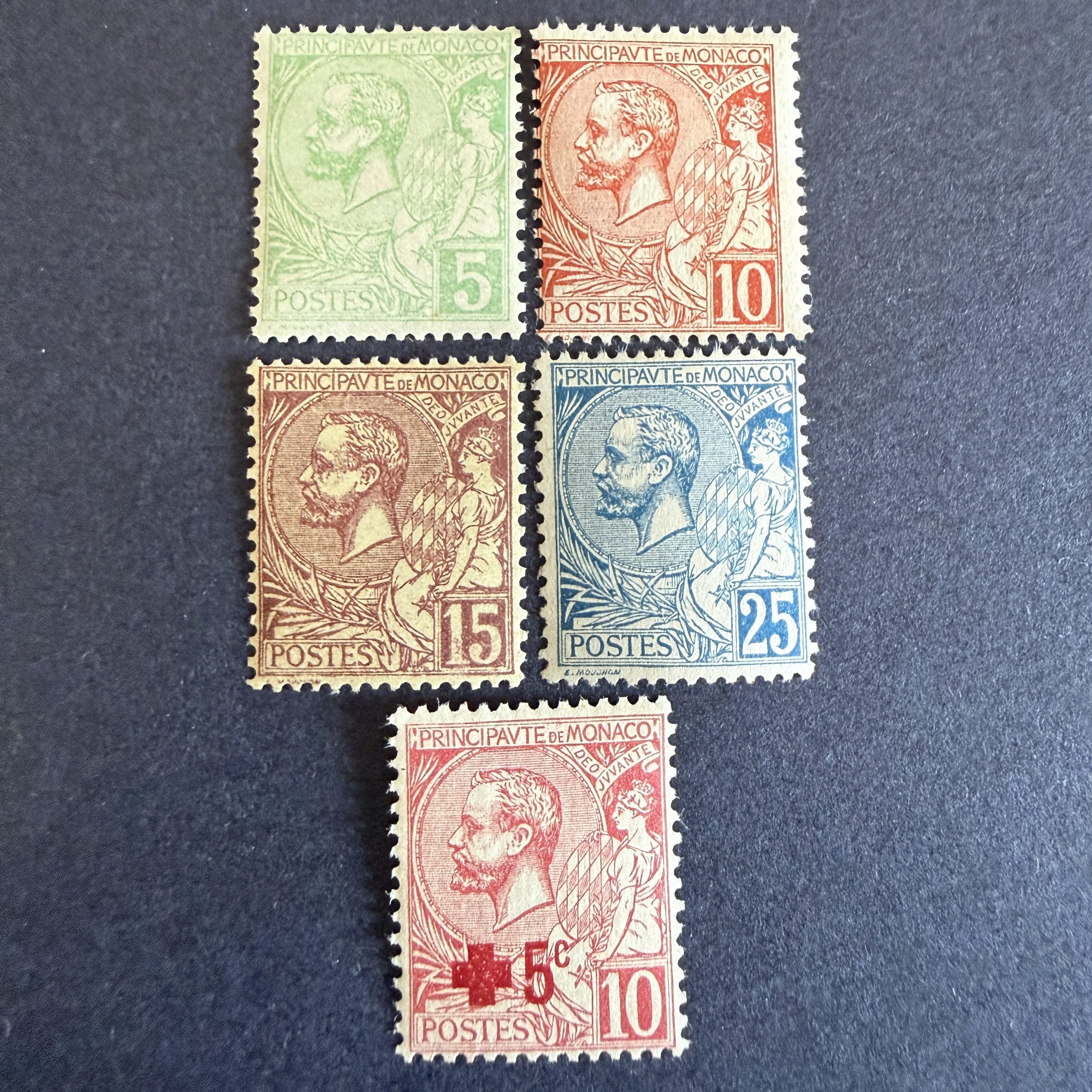 Monaco Yvert 22/26 "Albert 1er" en neufs **. TB.